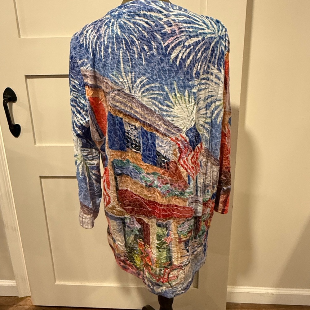 Ali Miles Blue and White Abstract Print Blouse - Picture 5 of 6